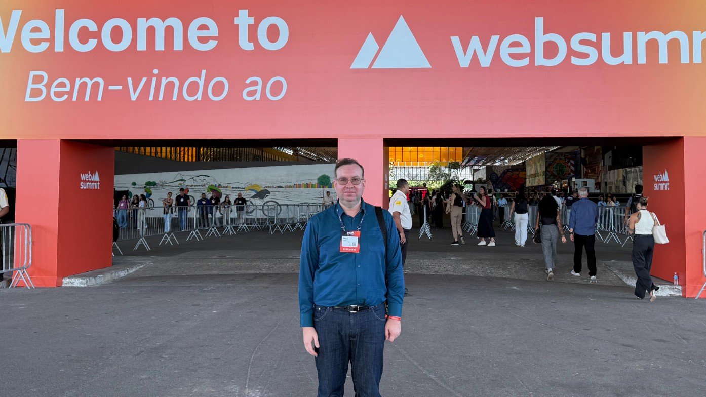 Web Summit Rio 2025: The Rise of the AI Methodologist
